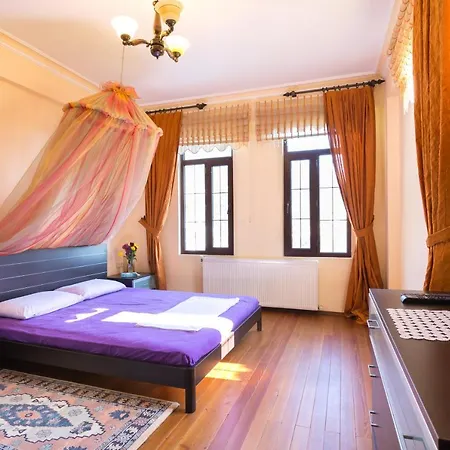 Bodamya Bag Evi Islamlar (Mediterranean)